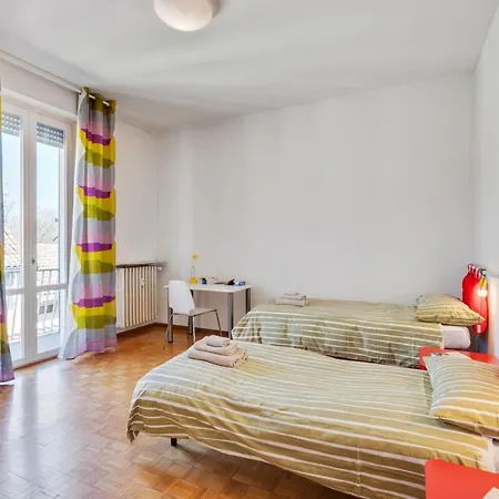 Appartement Oltretorrente Ampio Con Balconi