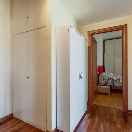 Oltretorrente Ampio Con Balconi Appartement Parma